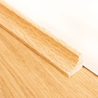 Lacquered Oak Scotia Beading